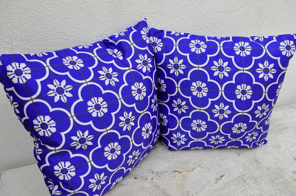 Peranakan Pillow Cover Blue