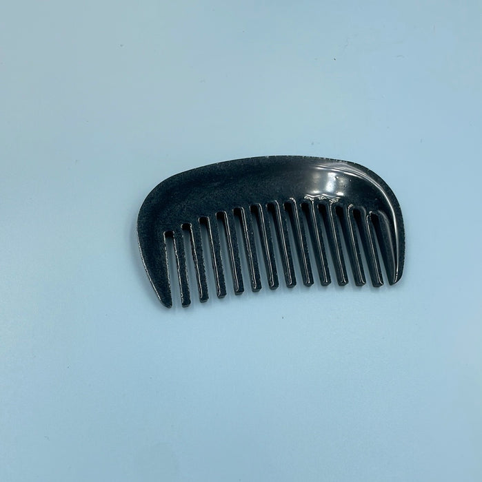 Nora - resin comb