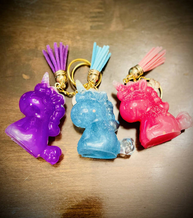 [PRE-ORDERED] Unicorn Resin Keychain With Mixed Tassel And Trinket